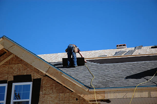 Best Roof Maintenance Services  in Oakridge, OR